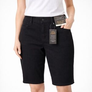 BOLD Elements Black Curvy Bermuda Shorts NWT Size 4 NWT